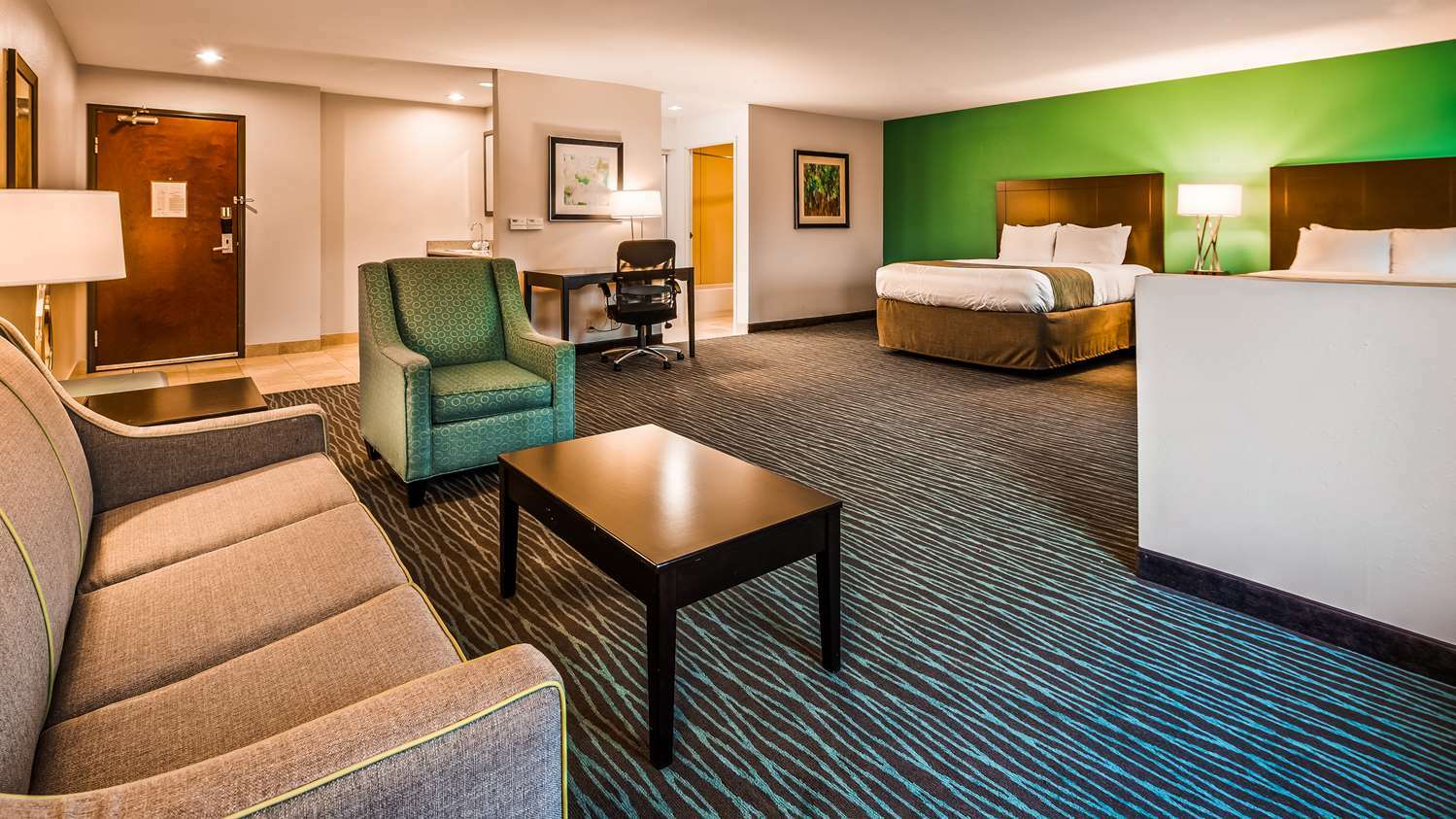 Ramada By Wyndham Burkburnett - Wichita Falls Exterior photo